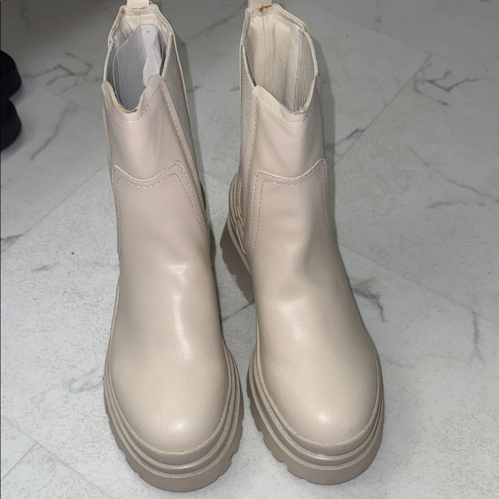 Stradivarius Beige Ankle Booties